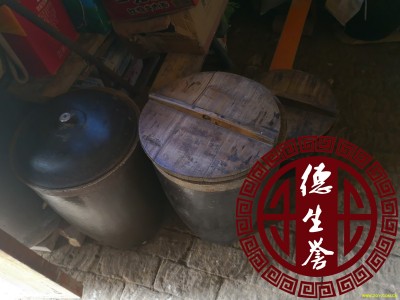 土蜂蜜 甘肃产 深山农户 正宗道地 纯 土蜂蜜 10年不坏图4